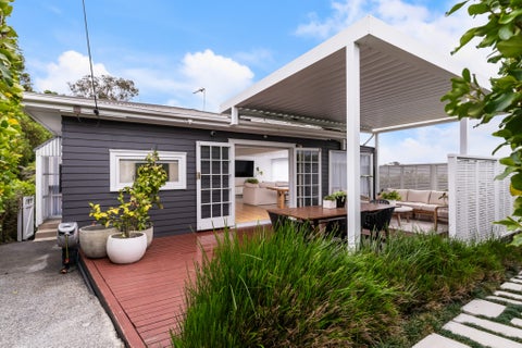 42 Tiri Tiri Road, Birkdale, Auckland