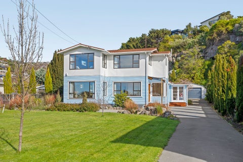 24 McCormacks Bay Road, Mount Pleasant, Christchurch