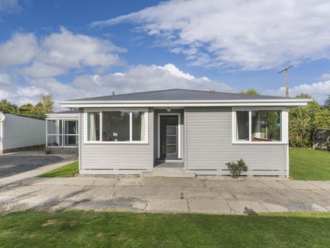 321 Union Street, Milton