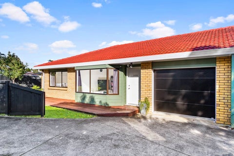 2/4144 Great North Road, Glendene, Auckland