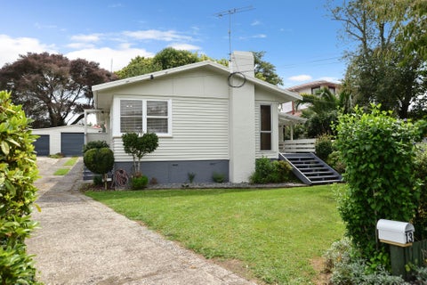 13 Morris Road, Hillcrest, Hamilton