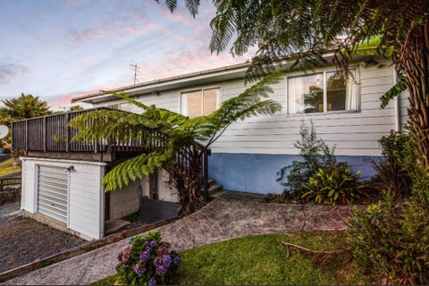 15 Arde Place, Massey, Auckland