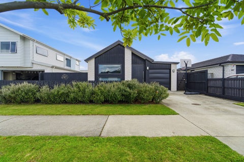 16 Hinaki Street, Poike, Tauranga