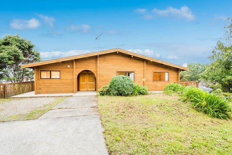 627 East Coast Road, Browns Bay, Auckland