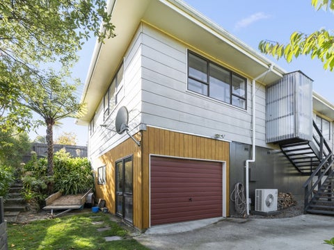 63B Lord STREET, STOKES VALLEY, LOWER HUTT