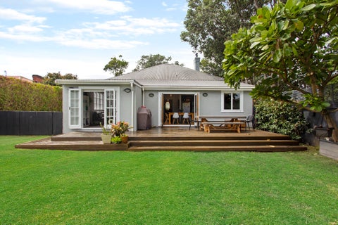 160 Captain Springs Road, Onehunga, Auckland