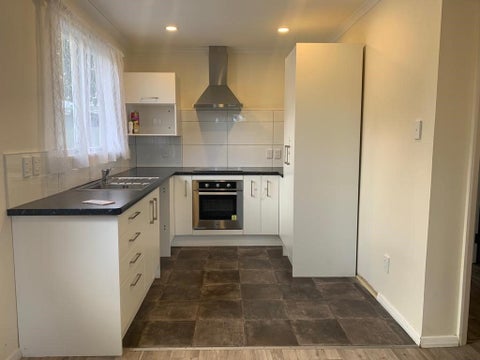 20 Kapiti Road, Paraparaumu