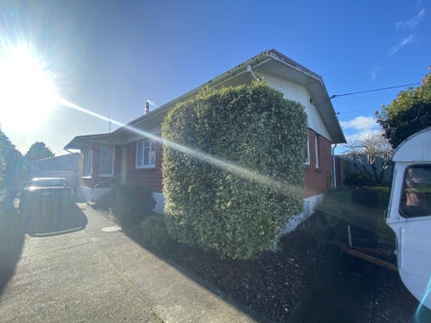 42 Costley Street, Carterton