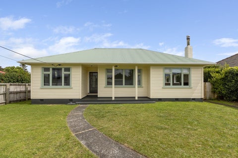 130 Seaview Road, Westown, New Plymouth