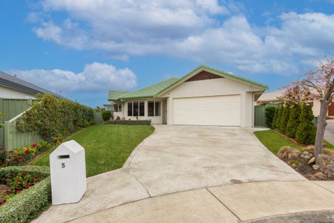 5 Dules Walk, Taradale, Napier