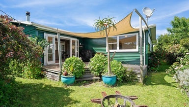 103 Atkinson Avenue, Otaki Beach, Otaki