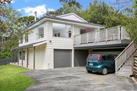 15 Stallard Place, Glen Eden, Auckland