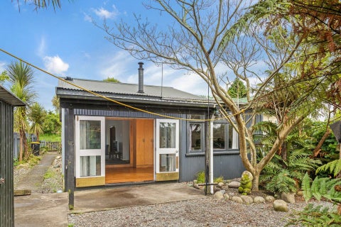 28 Adderley Street, Westport, Westport