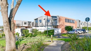 1/4 Stables LANE, Silverdale, Silverdale