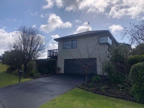 7 Rook Place, Unsworth Heights, Auckland