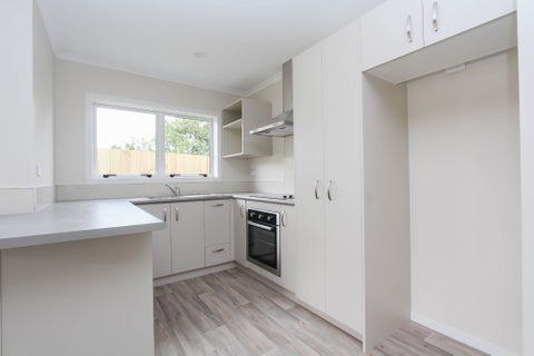 2/97 Bruce Avenue, Glenview, Hamilton