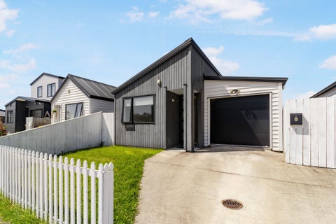6 Farmland Road, Papakura, Papakura