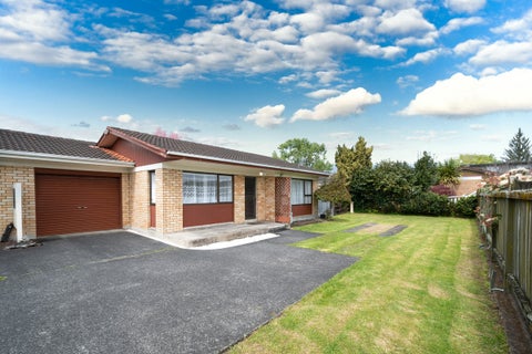 2/31 Ti Nana Crescent, Henderson, Auckland