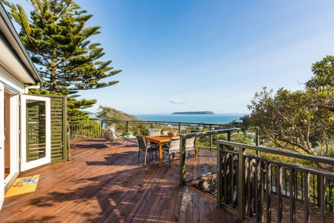 30 Roys Road, Plimmerton, Porirua