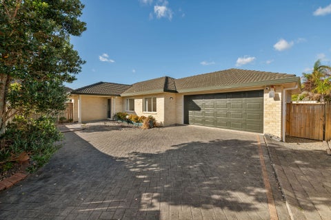 156 Kilkenny Drive, East Tamaki Heights, Auckland