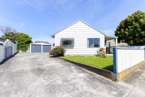 75 Hillcrest Drive, Kelvin Grove, Palmerston North
