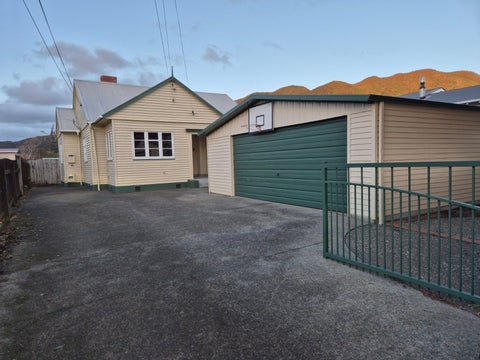 56 Bell Road, Waiwhetu, Lower Hutt