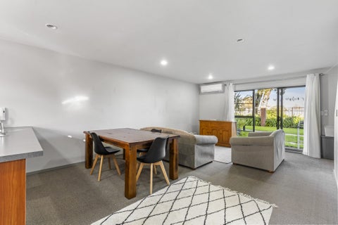 44/42 Holly Street, Avondale, Auckland