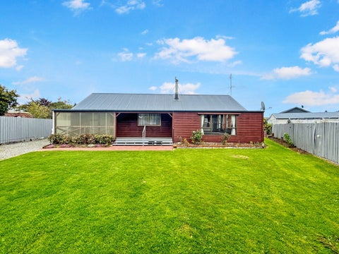 17 Niddry Crescent, Winton, Winton