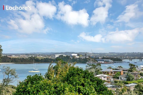 21 Oruamo Place, Beach Haven, Auckland