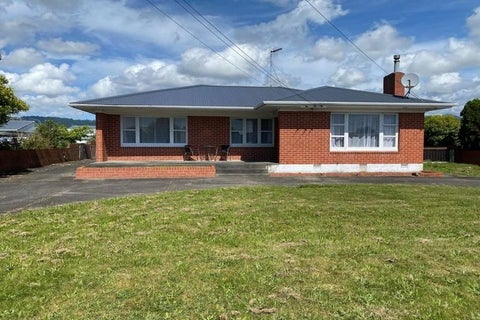 102 Bartholomew Road, Levin, Levin