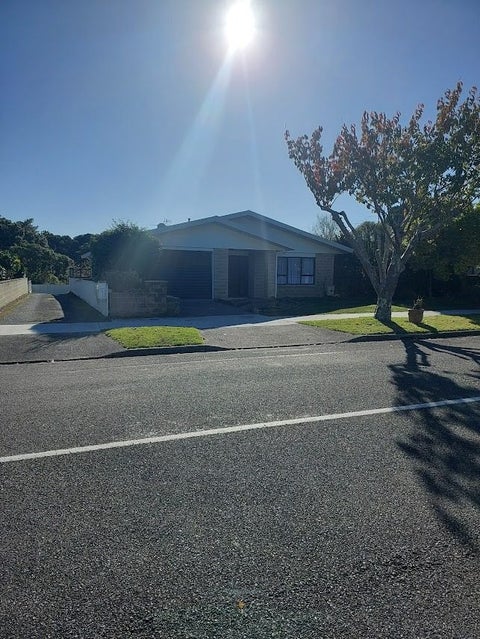 111 Belvedere Avenue, Waikanae