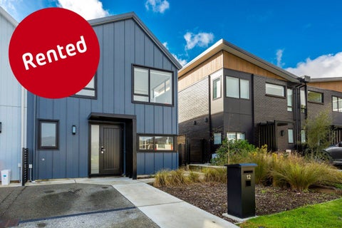 12 Dahl Drive, Wallaceville, Upper Hutt
