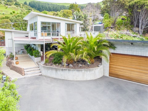 37 Tikao Bay Road, Wainui, French Farm