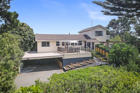 11 Horomona Road, Paekakariki
