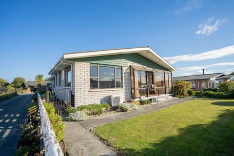15 Russell Street, Winton, Winton