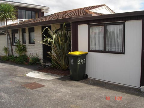 2/13 MacLeans Road, Bucklands Beach, Auckland