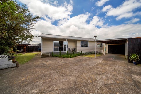 12A Milmoe Street, Hawera