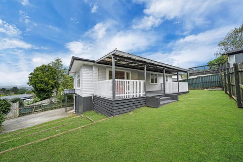 1/20 Sarajevo Place, Massey, Auckland