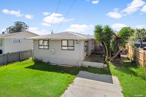 1 Mountbatten Place, Papakura, Papakura