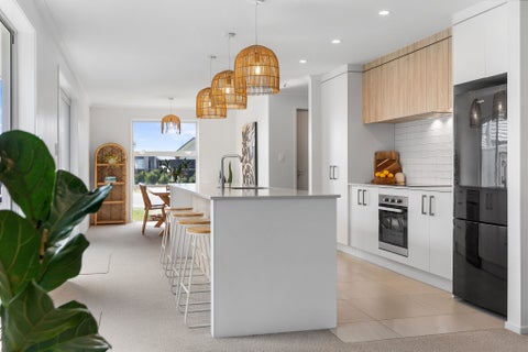 83 Hills View Drive, Papamoa, Papamoa