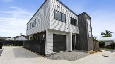 7D Edgewater Grove, Orewa, Orewa