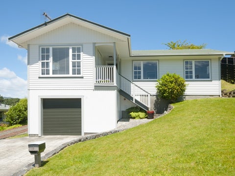 7 Redvers Drive, Belmont, Lower Hutt