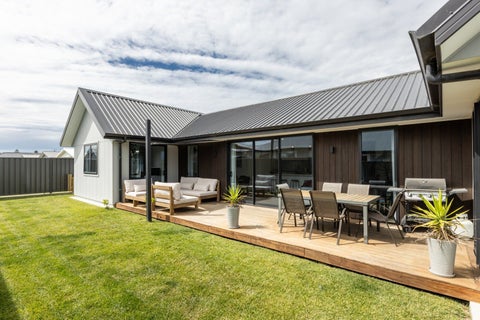 52 Hunter Drive, Awatoto, Napier