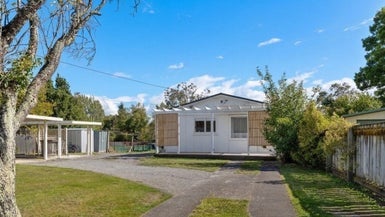 27 Oxford Street, Lansdowne, Masterton
