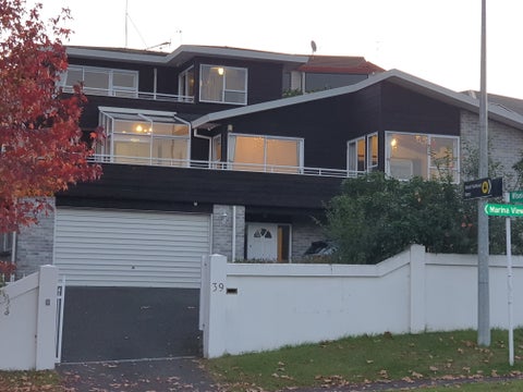 39 Marina View Drive, West Harbour, Auckland