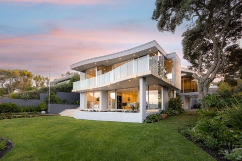 19 Bournemouth Terrace, Murrays Bay, Auckland