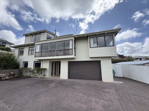 2 Little Orchard Way, Wanaka