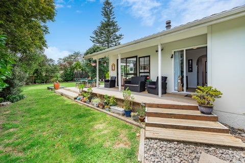 35 Oriwa Street, Waikanae, Waikanae