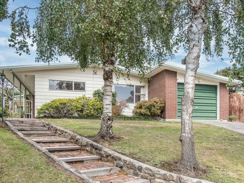 10 Kingswood Grove, Raumati Beach, Paraparaumu