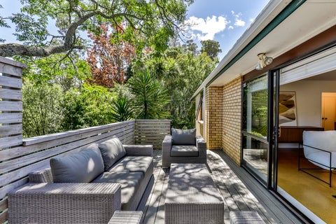 11 Woodfern Crescent, Titirangi, Auckland